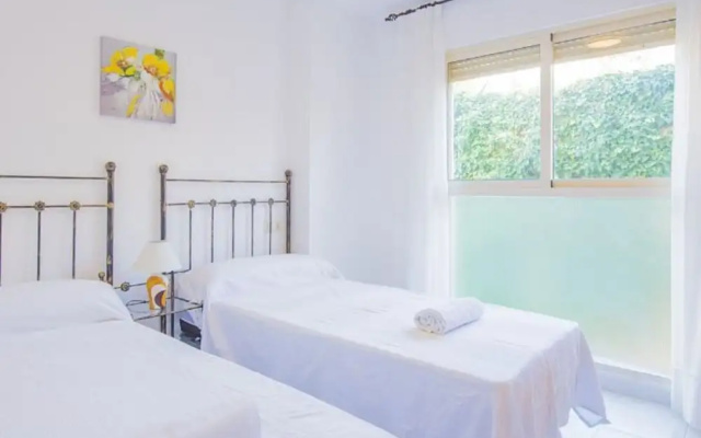Apartment - 2 Bedrooms with Pool - 106429