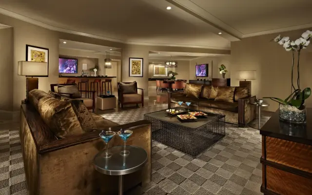 Mandalay Bay Resort And Casino