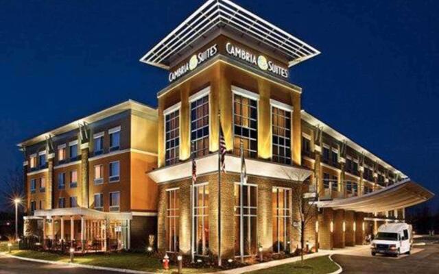 Cambria Hotel Columbus - Polaris вид на фасад