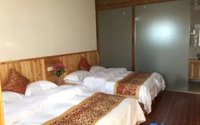 Hongcun Jiangjia Courtyard Chinese Inn