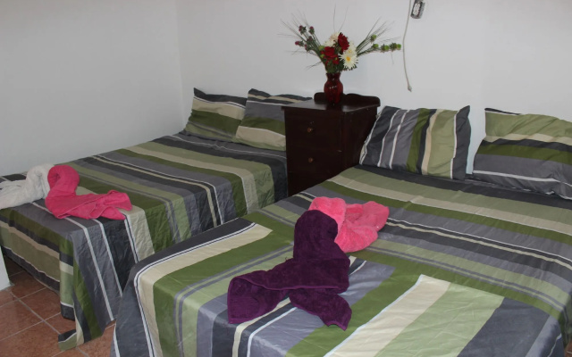 Bachelor Inn Hotel