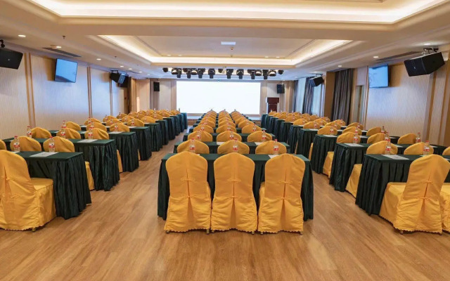 Vienna International Hotel (Dongguan Shipai Ecological Park)