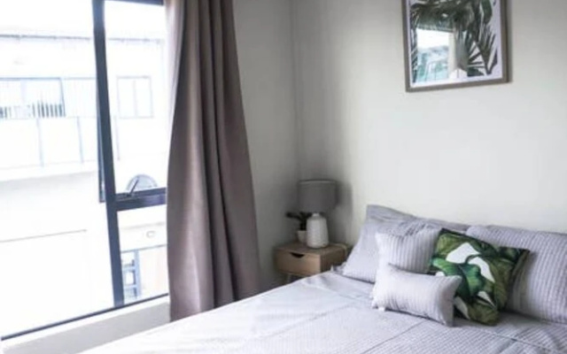 Cosy 2 Bedroom Apartment Opposite Sylvia Park Mall