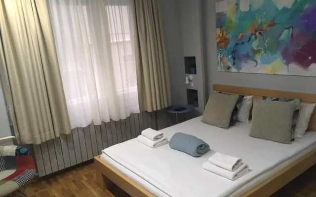 L9 Top Central Rooms And Apartments 2