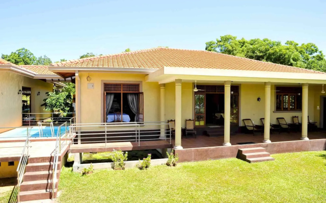 Lake View Bungalow Yala