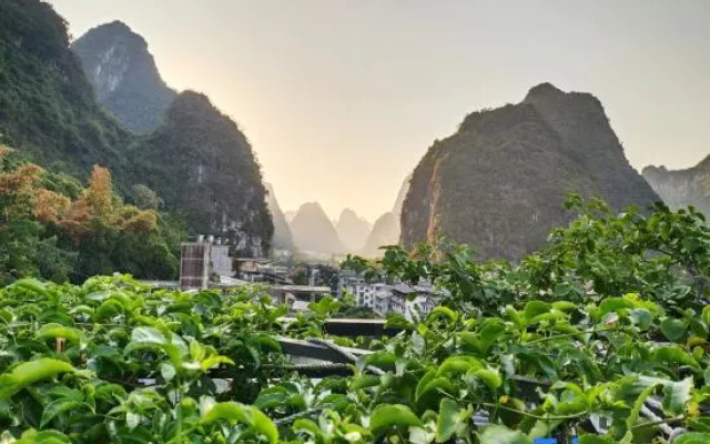 Yangshuo Yi8 Boutique Homestay (Yangshuo Eternal Love Scenic Area)