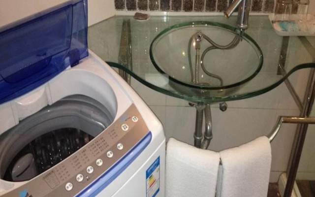 Lejia Service Apartment
