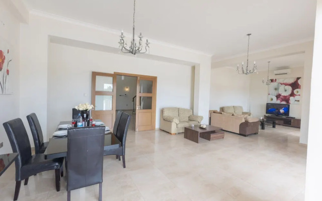 Protaras Holiday Villa Pa7 Private 7 Bedroom Villa