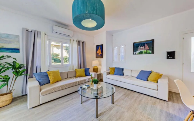 New 2020 Casa Plomer
