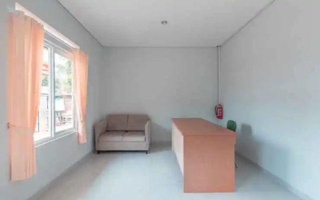 Green Leafs Katulampa by OYO Rooms