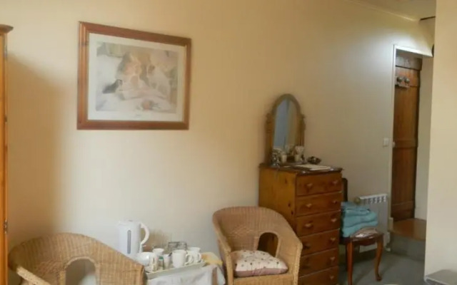 Le Douet Allan