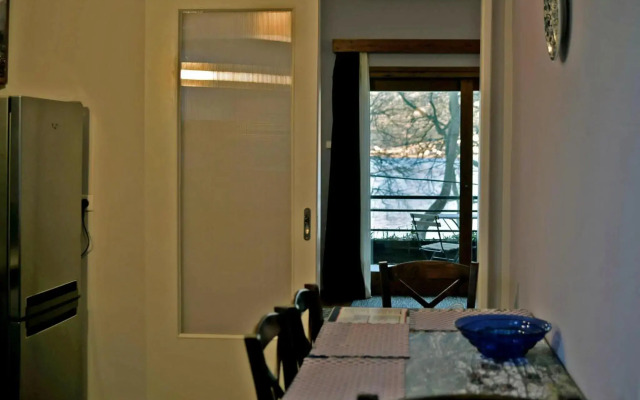 Lake view apartment
