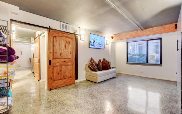 Отель Renovated 2 Bdrm 2 Bath Condo las Vegas Strip 1 Gb Internet США, Лас-Вегас - отзывы, цены и фото номеров - забронировать отель Renovated 2 Bdrm 2 Bath Condo las Vegas Strip 1 Gb Internet онлайн