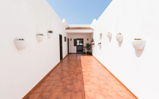 Home2Book Casa Hinode