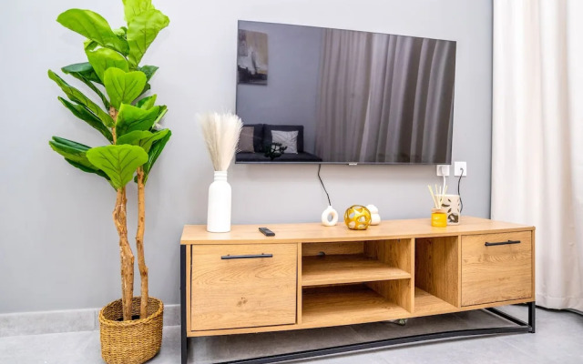 Tanin-Beautiful and Modern Apartment with Huge Space