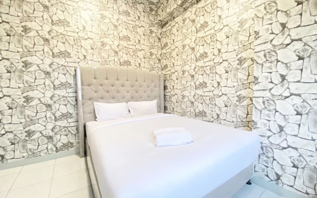Warm And Comfort 2Br Mekarwangi Square Cibaduyut Apartment