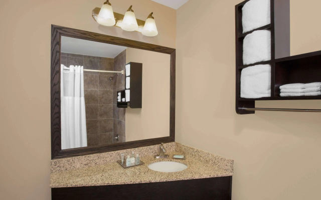 Wyndham Garden Schaumburg Chicago Northwest