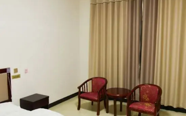 Hongtu Qiufeng Inn