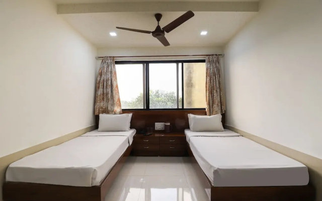 Collection O 61734 Hotel Janki