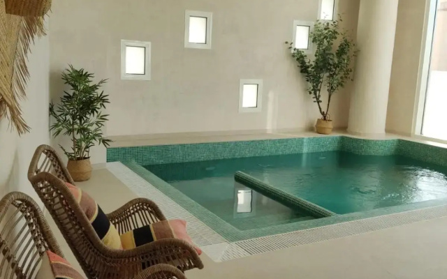 Sunset Ocean View Apartment mit SPA und Parking
