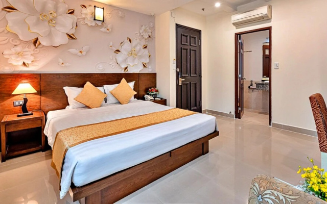 HANZ Harmonie Hotel