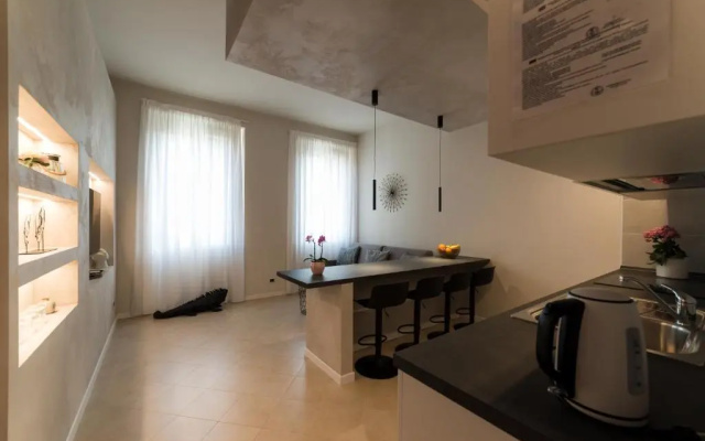 DV Garda Suite