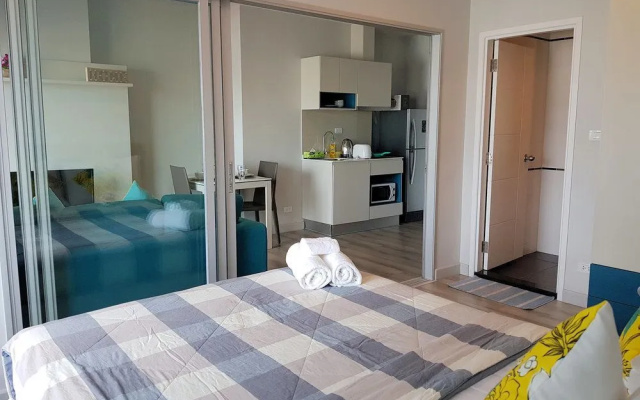 1BR Centric Sea 102 With Infinity Pool