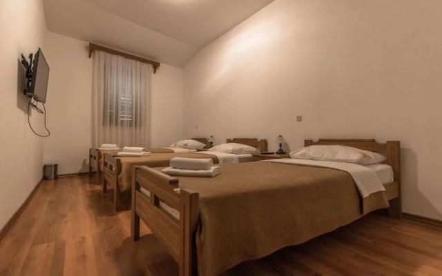 Hotel Park Drniš