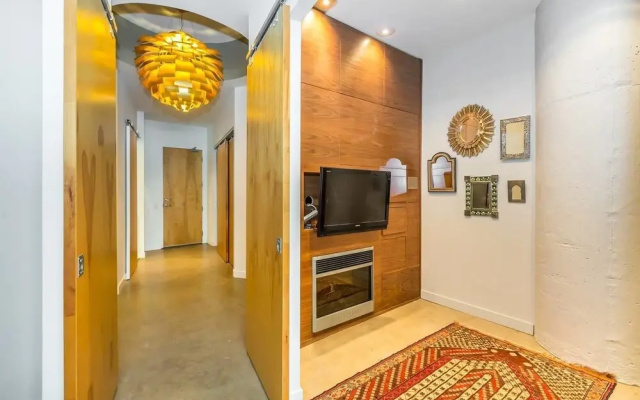 Posh & Luxury Stay in Downtown