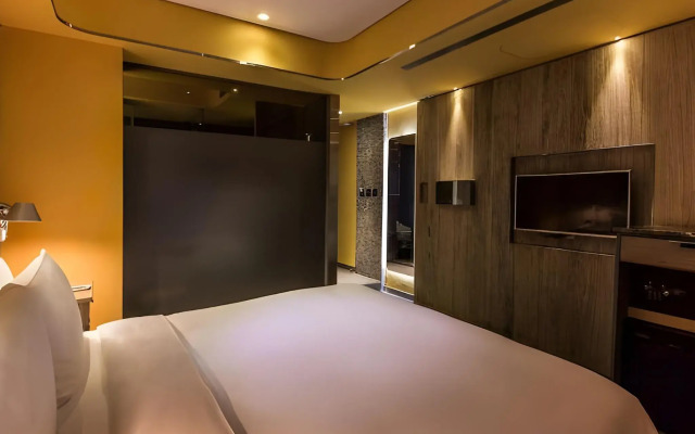 Inhouse Hotel