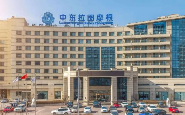 Zhongdong Latour Morgan Hotel（ZHONGDONG NEW WORLD LIVING MALL）