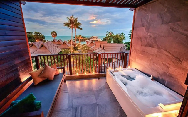 Khanom Beach Resort & Spa