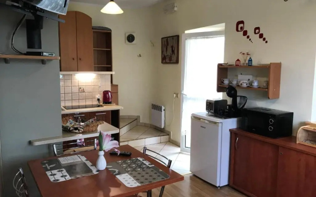 APARTAMENTY-STUDIO noclegi wczasy wakacje ferie - pobyty rodzinne