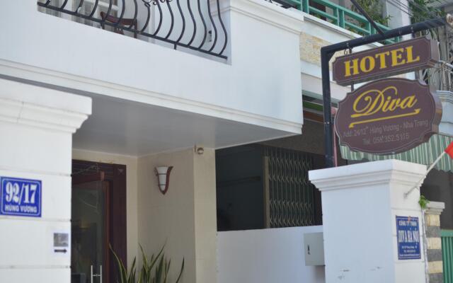 Отель Diva Guesthouse Нячанг вид на фасад