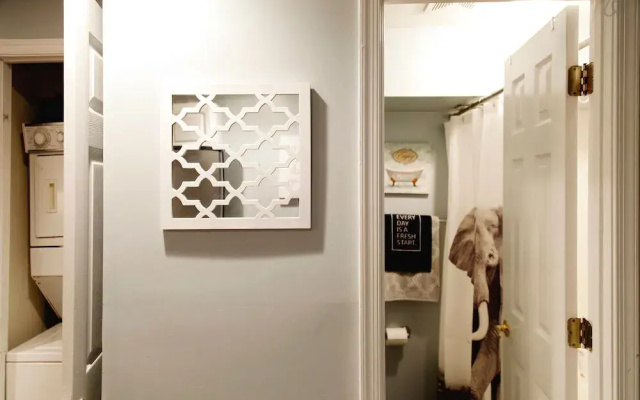 Comfort Awaits at this DC Apartment