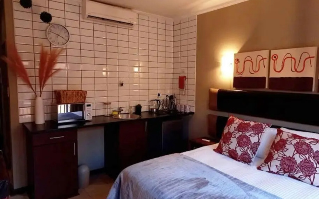 Best Overnight With Free Wifi Modern and Private