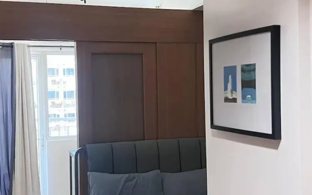 1 BR Shell Residences Facing amenities