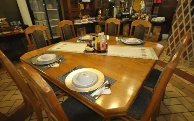 A Knights Rest Guest House