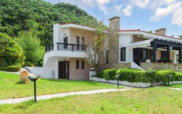Sea Side House
