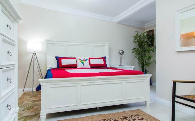 Отель Eight 08 by Pro Homes Jamaica комната для гостей