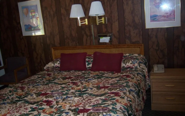 Shasta Dam Motel