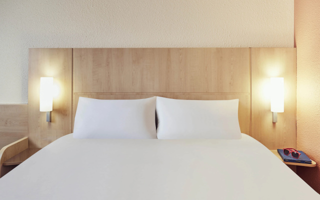 Ibis Aix en Provence Hotel