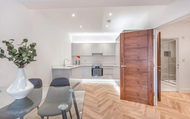 Celador Apartments - Wellington House