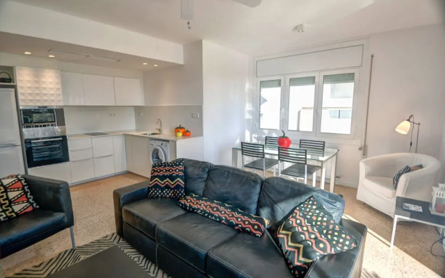 2BR Beach View