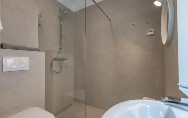 Amber Suites - Stikliu 20