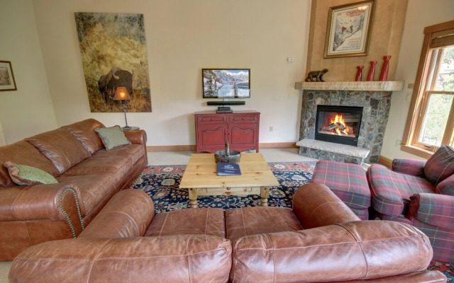 Red Hawk Townhomes 2330