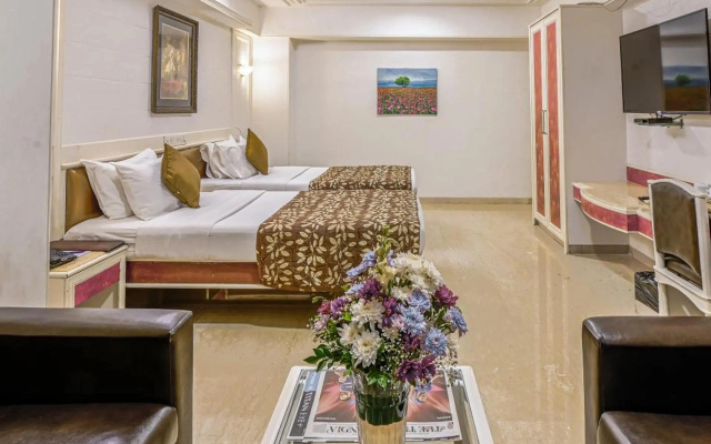 Hotel Regal Enclave