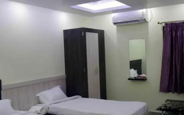 Hotel Vaishnavi Heights