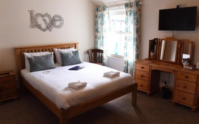 Hazeldene Hotel
