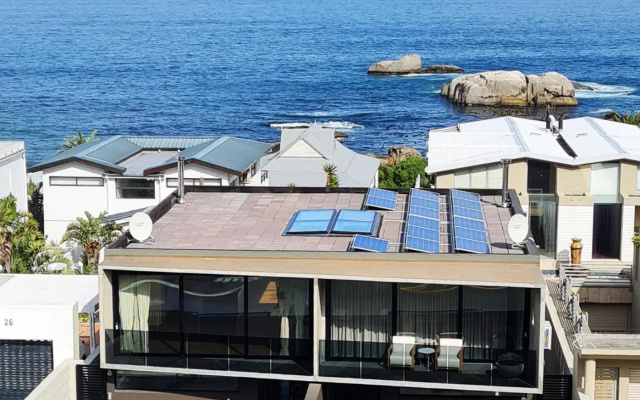 Villa Pietra - Camps Bay